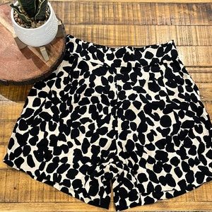 Pattern shorts
